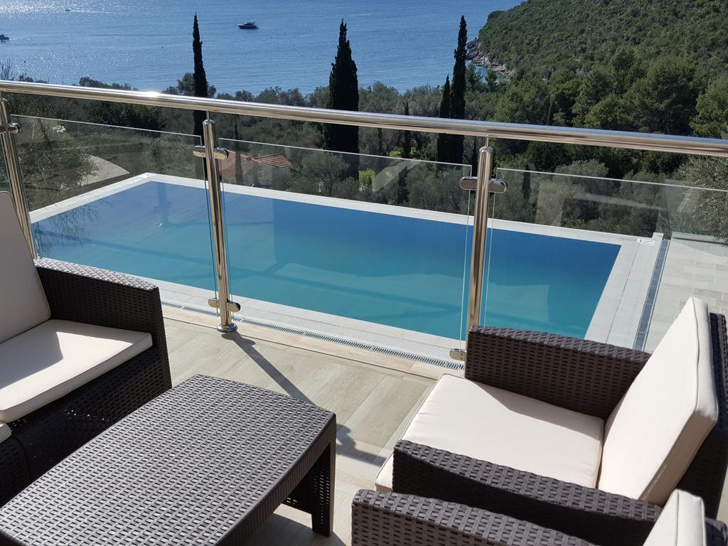 Apartments Marovic ヘルツェグ・ノヴィ エクステリア 写真