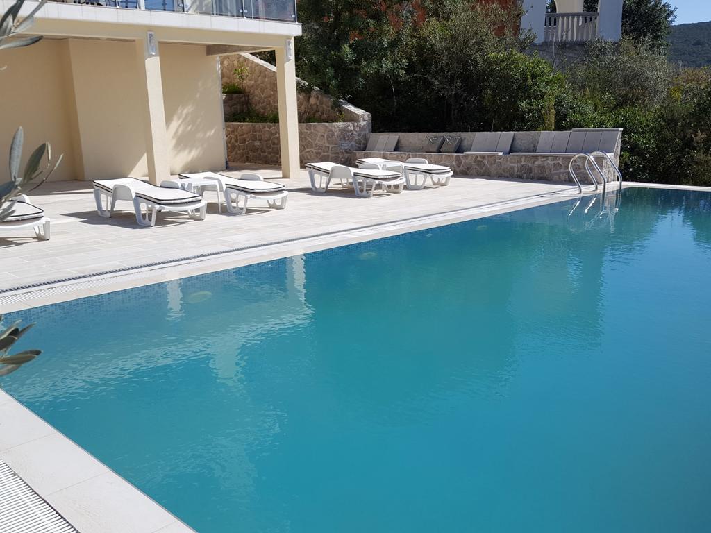 Apartments Marovic ヘルツェグ・ノヴィ エクステリア 写真